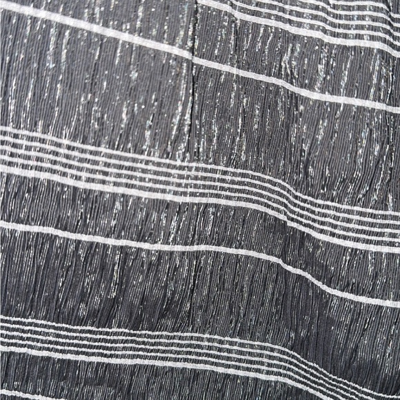 NWT Jessa Kae black & silver sweetheart neckline, puffed sleeve, Size 5XL - Picture 5 of 7